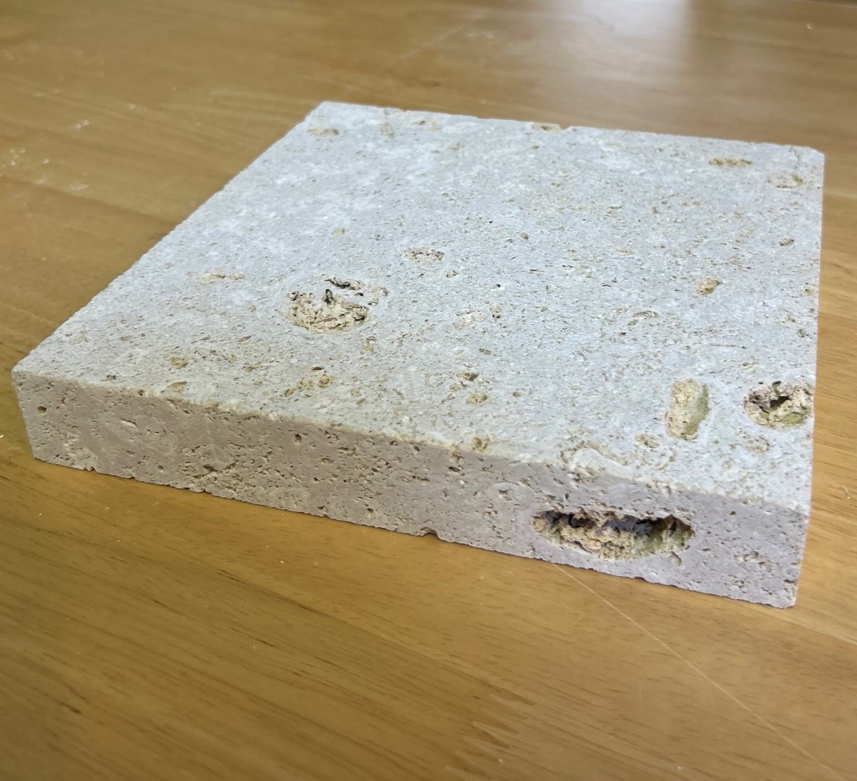 コーラルストーン